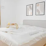 Apartman Whats-app Self-check-in - Am Hauptbahnhof *