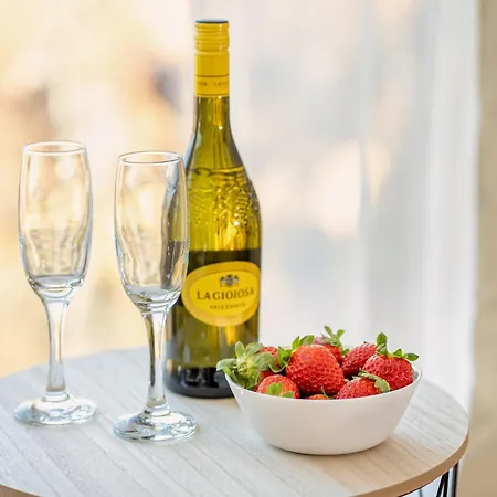 Whats-app Self-check-in - Am Hauptbahnhof *