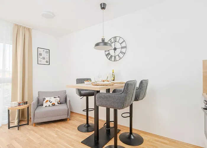 Whats-app Self-check-in - Am Hauptbahnhof