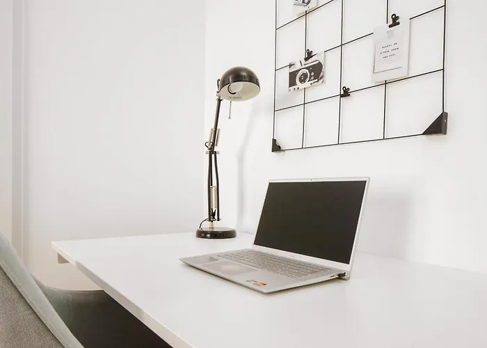 Whats-app Self-check-in - Am Hauptbahnhof Apartamento